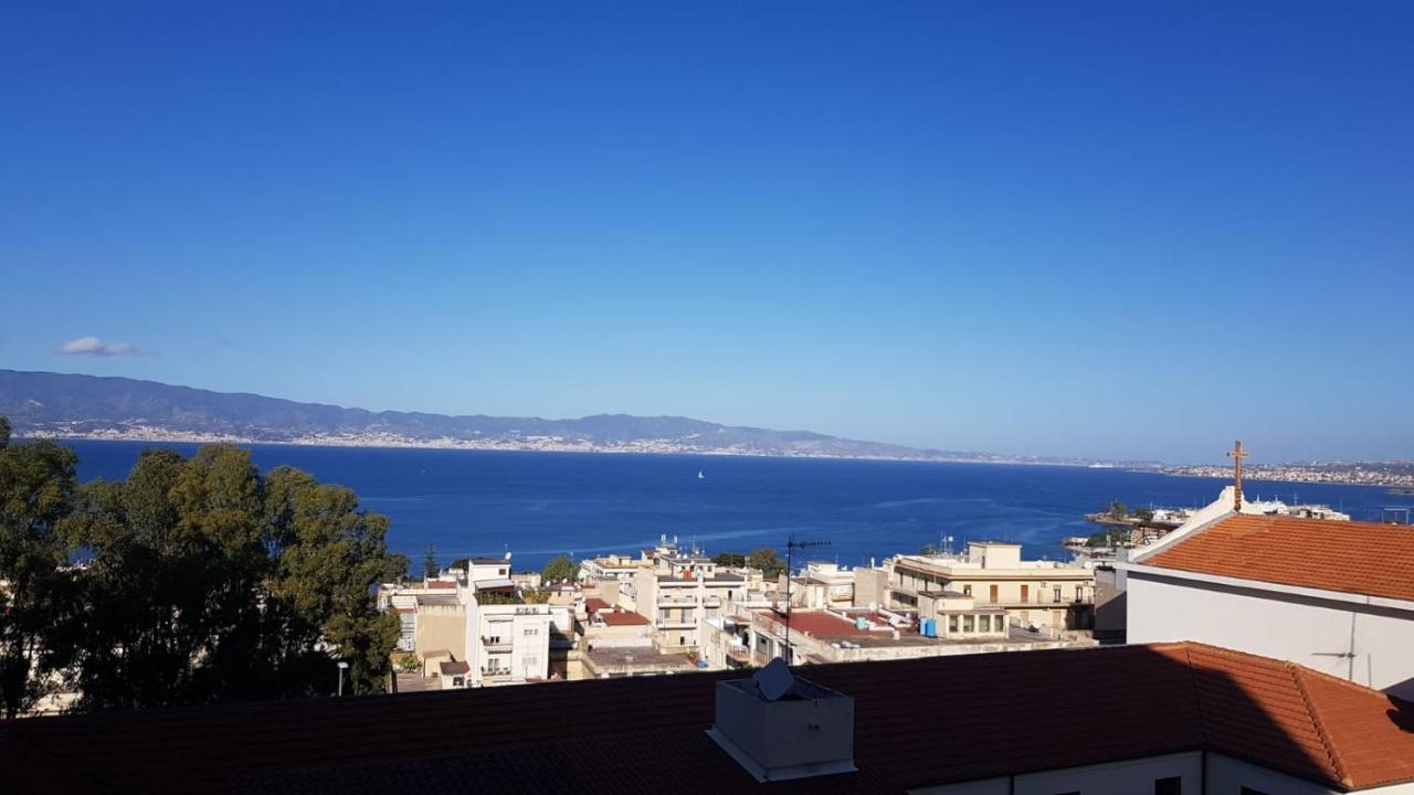 Vista Mare Rooms Reggio di Calabria Exterior foto